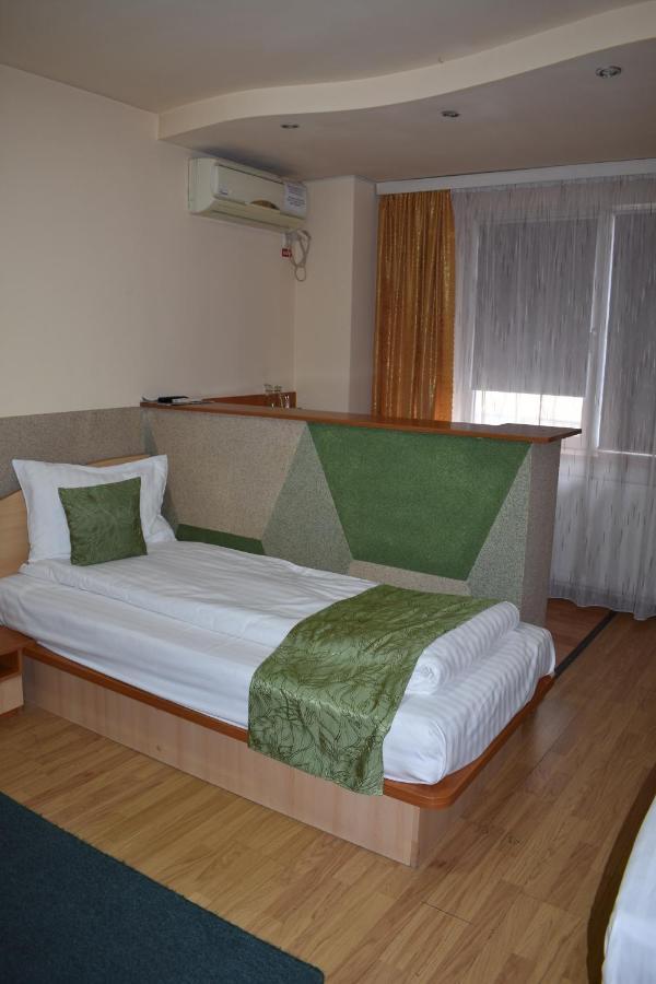 Hotel Zimbru Cluj-Napoca Eksteriør bilde